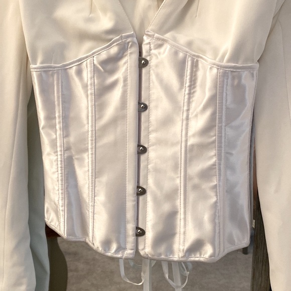 Duygu Ay Paris, US 6, satin corset blazer blanc, beautiful couture garment, NWT! - Picture 6 of 11